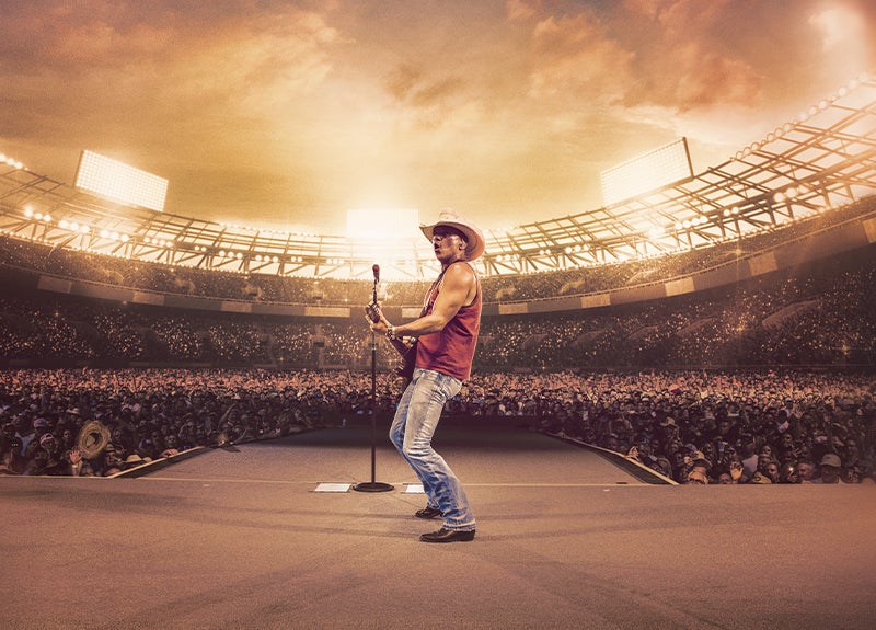 KENNY CHESNEY AT U.S. BANK STADIUM IN MAY WITH SUN GOES DOWN 2024